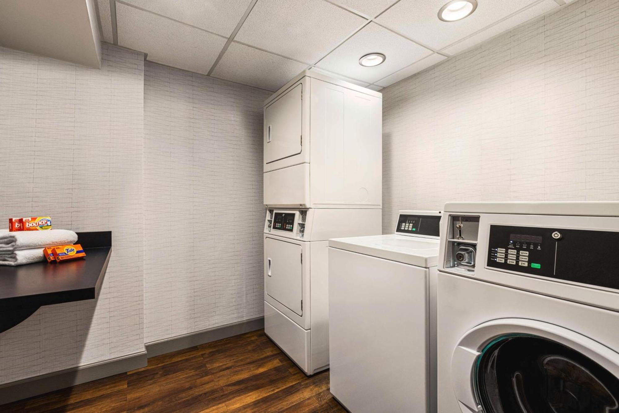 Spark By Hilton Germantown Washington Dc North Εξωτερικό φωτογραφία